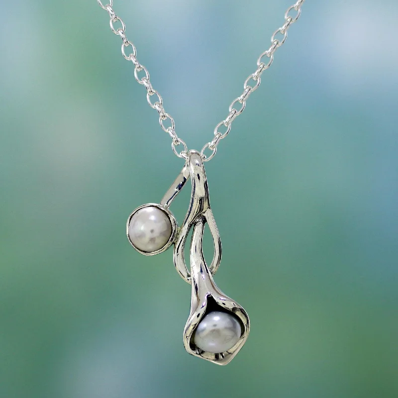 Calla Lily Pearl Bridal Necklace