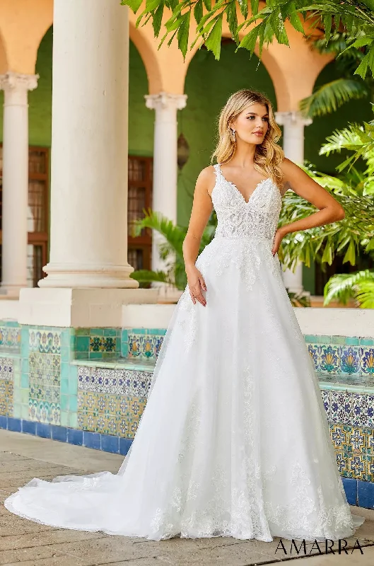 Style Taylor 7035 Beautiful Bridal Gown