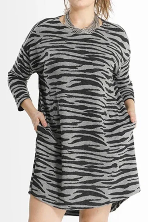 Shegul Khrstyana Knit Dress -Zebra Beaded unclassified dresses