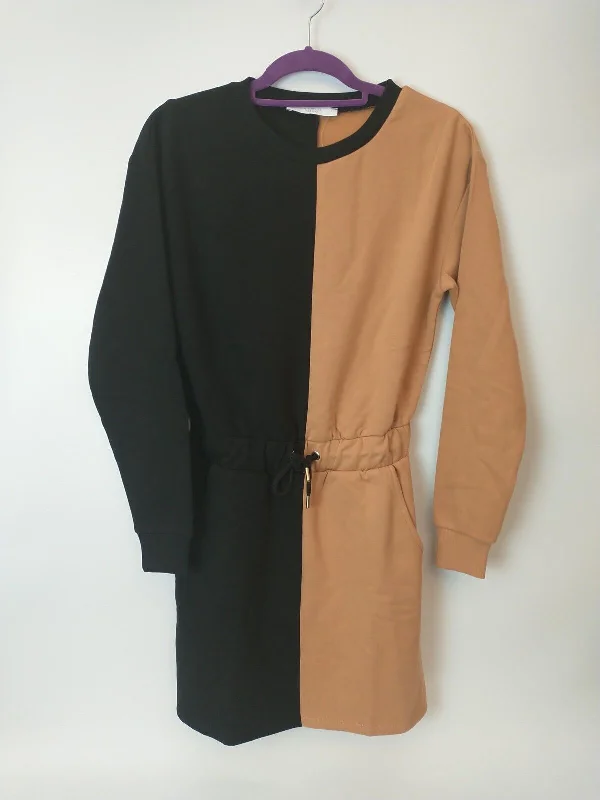Michelle Keegan Jumper Dress. UK 8. ****Ref V65 Short unclassified dresses