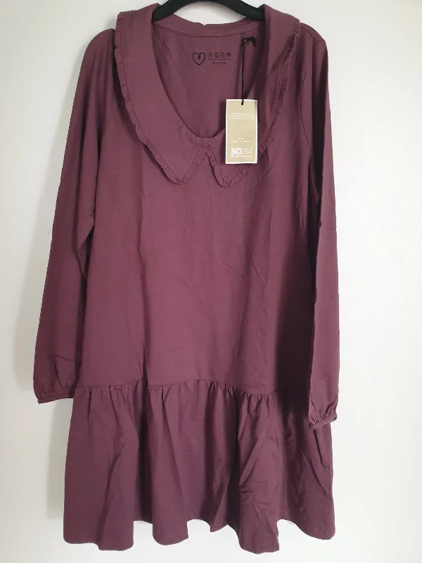 Rose Jumper Collared Dress Size XL ****Ref V280 Long unclassified dresses